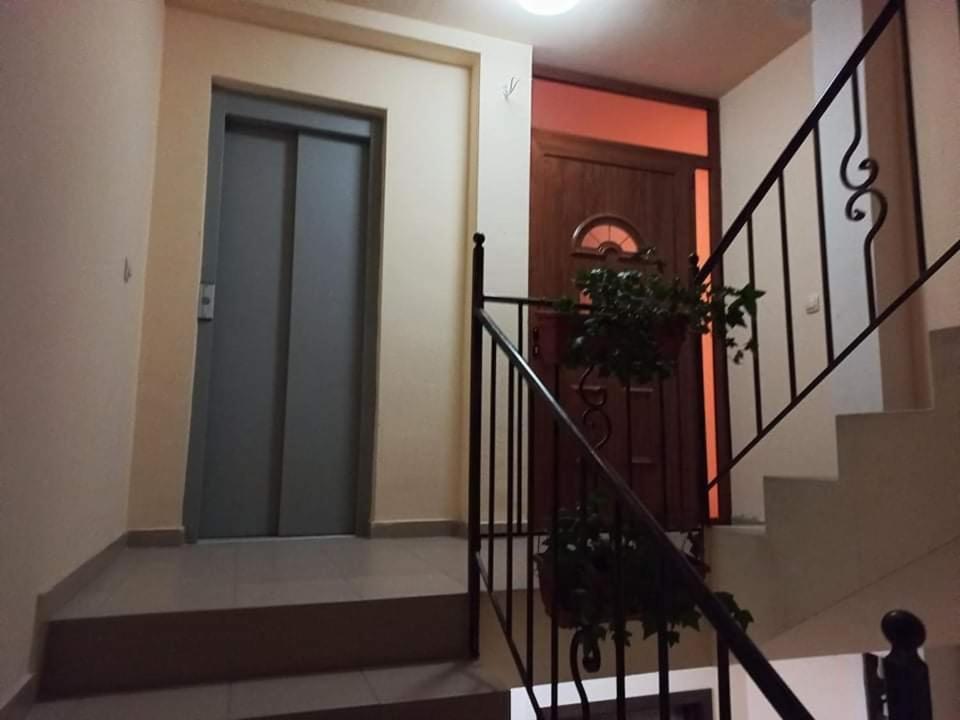 Sandanski Holiday Apartment1 Екстер'єр фото
